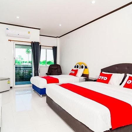 Oyo 533 Runya Poolvilla Прачуапкхирикхан Экстерьер фото